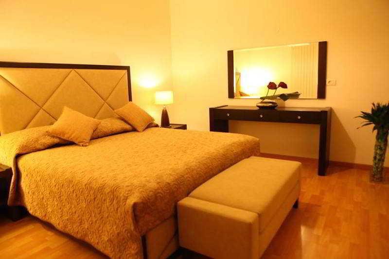 City Suite Hotel Beirut Exterior foto