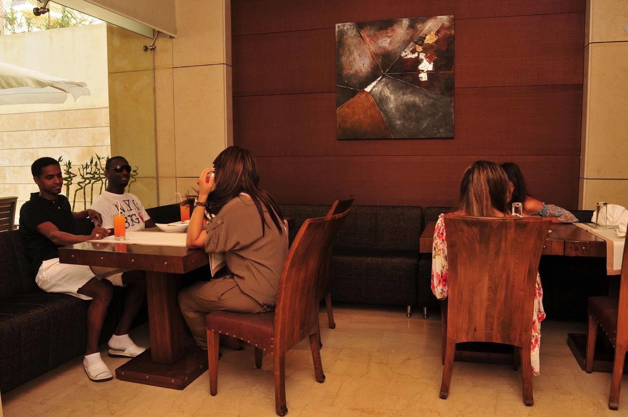 City Suite Hotel Beirut Exterior foto